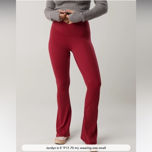 aerie Pants - OFFLINE By Aerie Real Me High Waisted Crossover Flare Legging Size Large Short